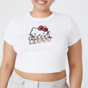 Plus Size Hello Kitty Graphic Cropped Tee